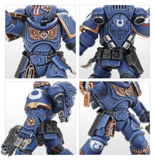Warhammer 40,000 Space Marines Lieutenant with Power Sword