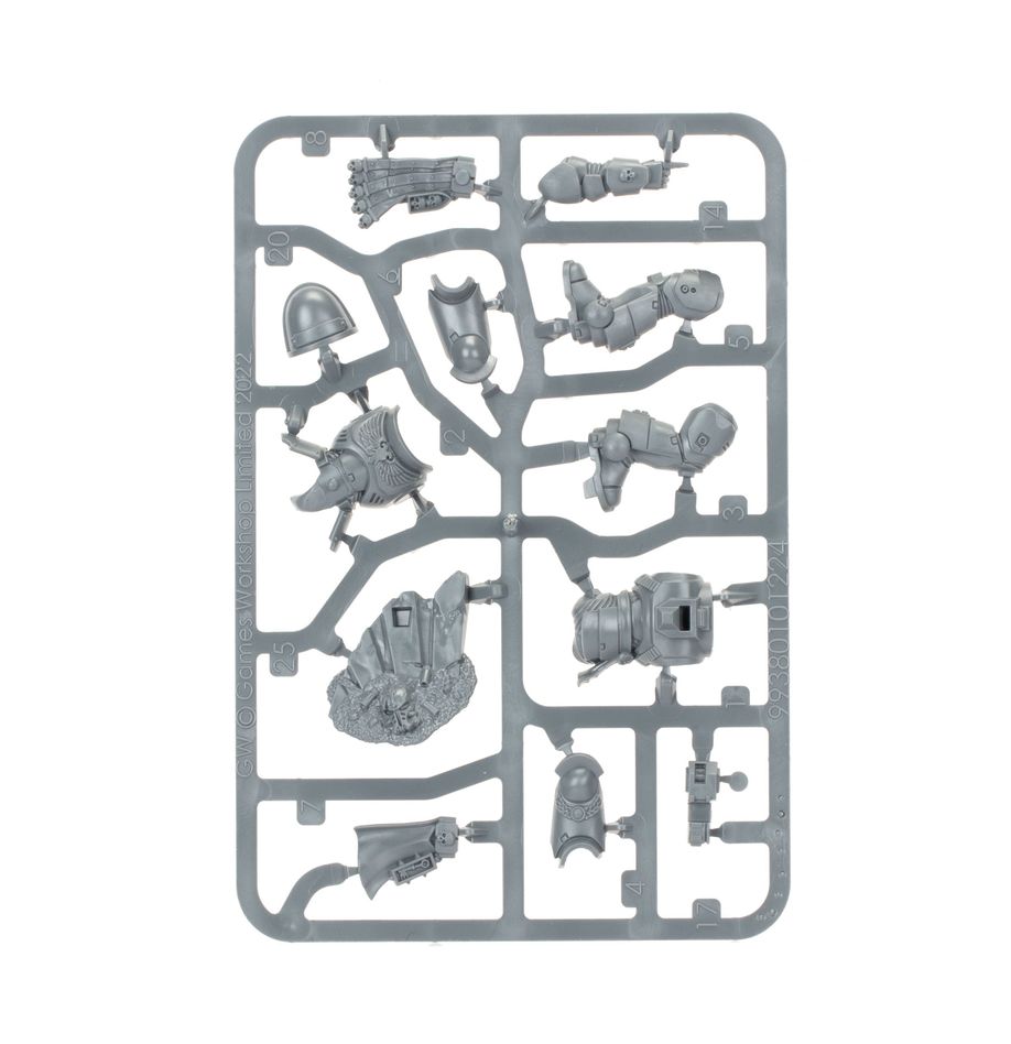 Warhammer 40,000 Space Marines Lieutenant