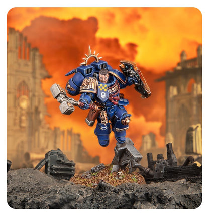 Warhammer 40,000 Space Marine Captain with Jump Pack and Relic Shield