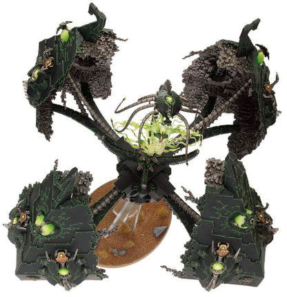 Warhammer 40,000 Necrons Tesseract Vault/Obelisk with Transcendant C'tan